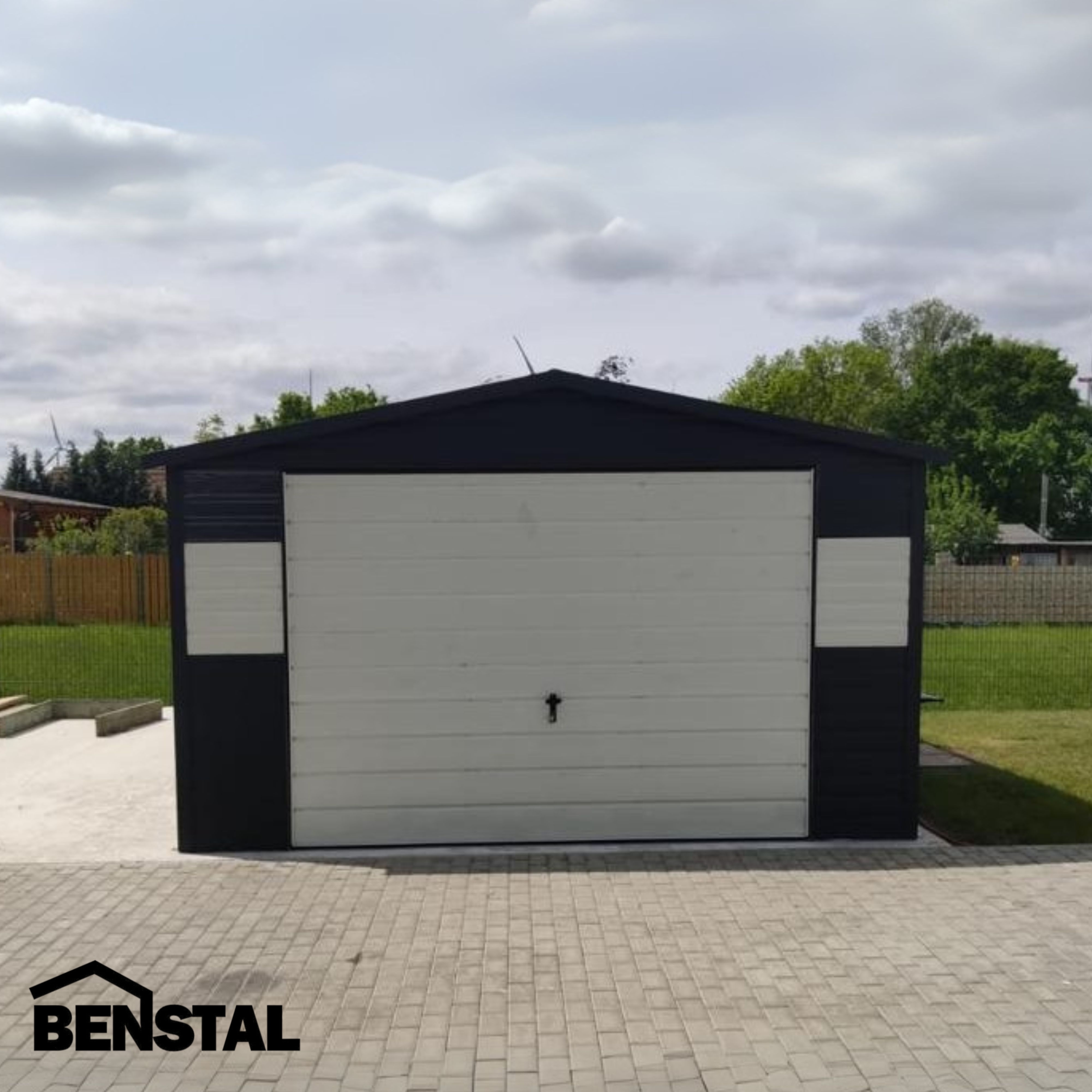 Blechgaragen Holzähnliche Blechgaragen Schwingtor Haustür Gartenhaus Werkzeugkasten Blech