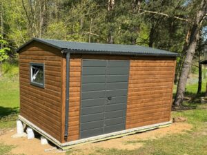 Blechgarage-Gartenhaus-Geraeteschuppen-Holzoptik-goldene-Eiche-Satteldach-Zweifluegeltor