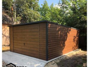 Blechgarage-Neigung-nach-hinten-Einzelgarage-Holzoptik-Schwingtor-Nussbaum